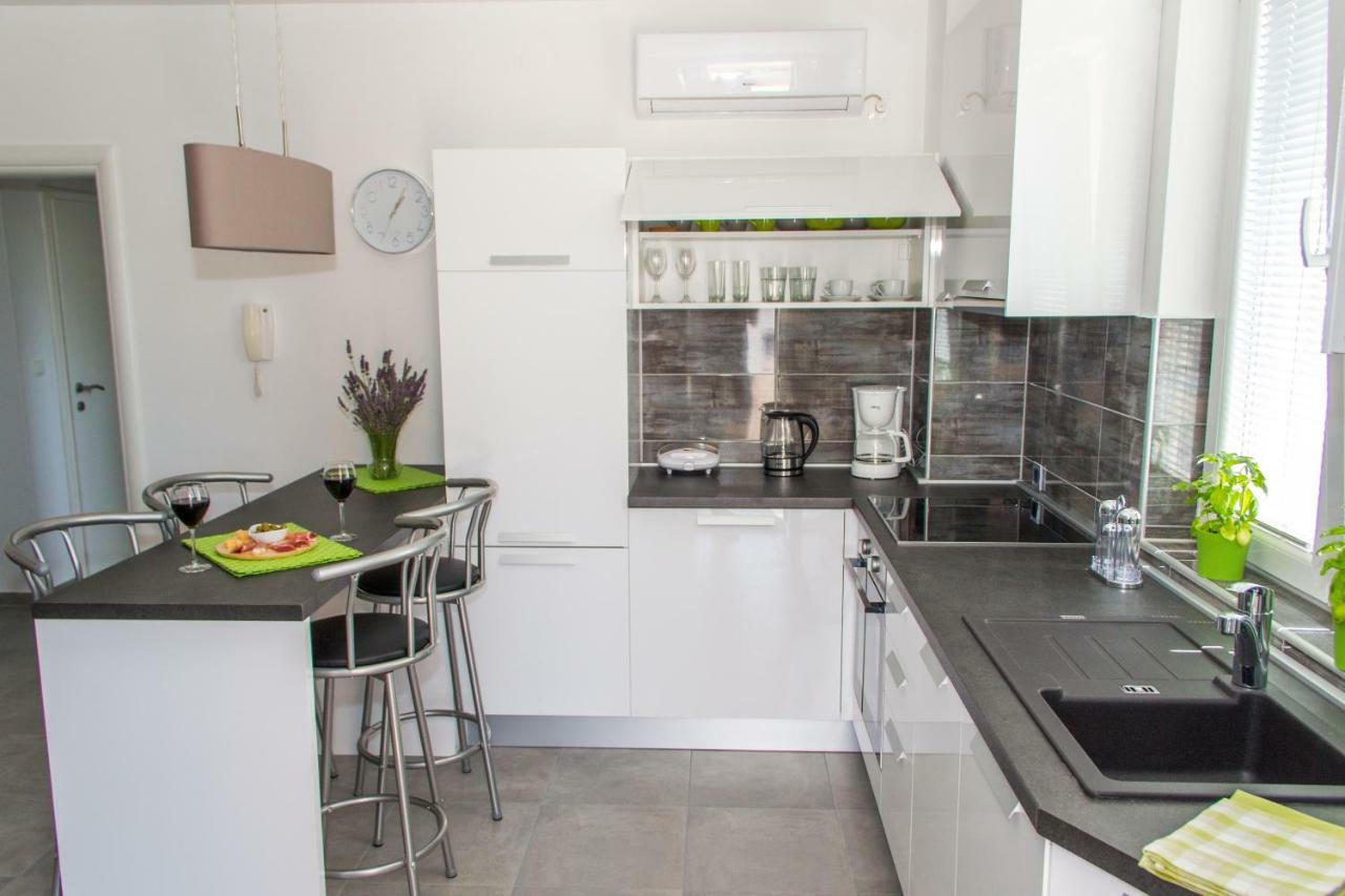 Apartmani Zoric Punat Zewnętrze zdjęcie